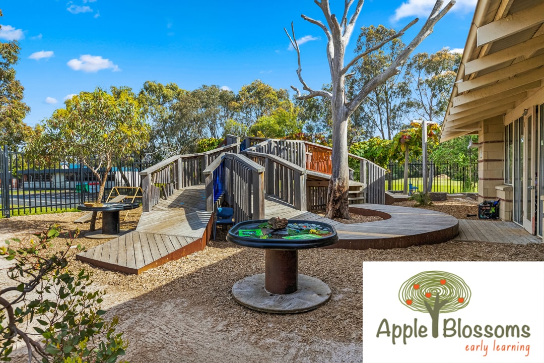 Choosing the Right Childcare Centre: What Parents Should Know Before Enrolling Day Care Kinder Narre Warren 2 - Choosing the Right Childcare Centre: What Parents Should Know Before Enrolling